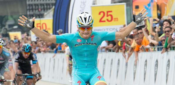 Amdrea Guardini wins stage 8